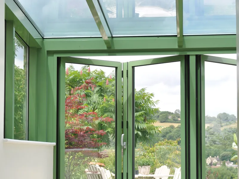 Bifold Holland Park