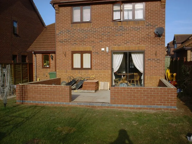 Free Survey — Gallery Holland Park