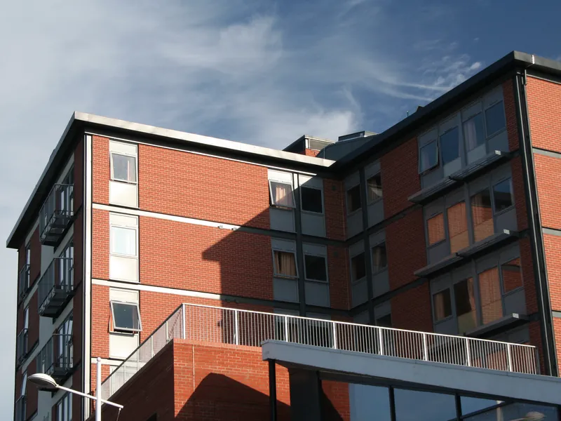 uPVC Vs Aluminium Windows — Gallery Holland Park