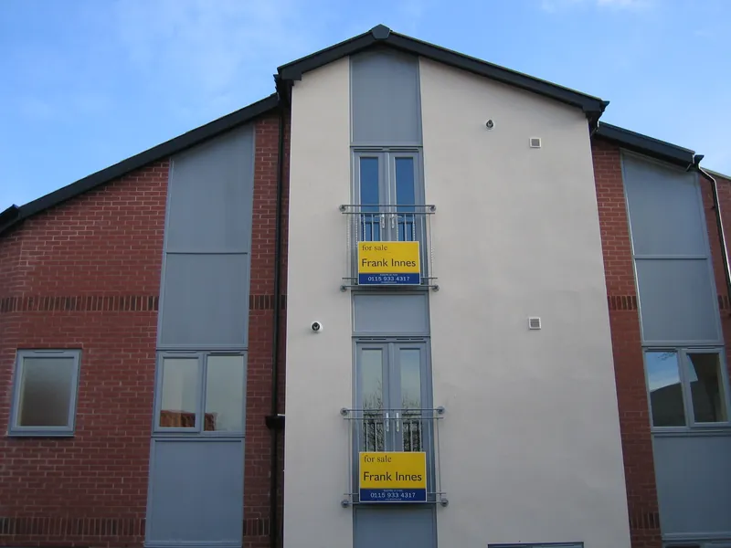 uPVC Vs Aluminium Windows — Gallery Holland Park